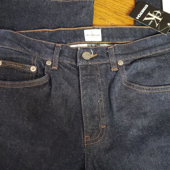 🎉HP🎉NWT! Calvin Klein bootcut denim jeans, size 6 - Picture 6 of 10